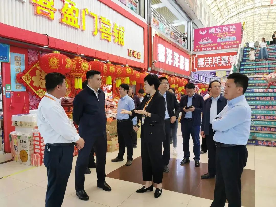 济南市章丘区委书记马志勇莅临集团济南金田市场调研指导